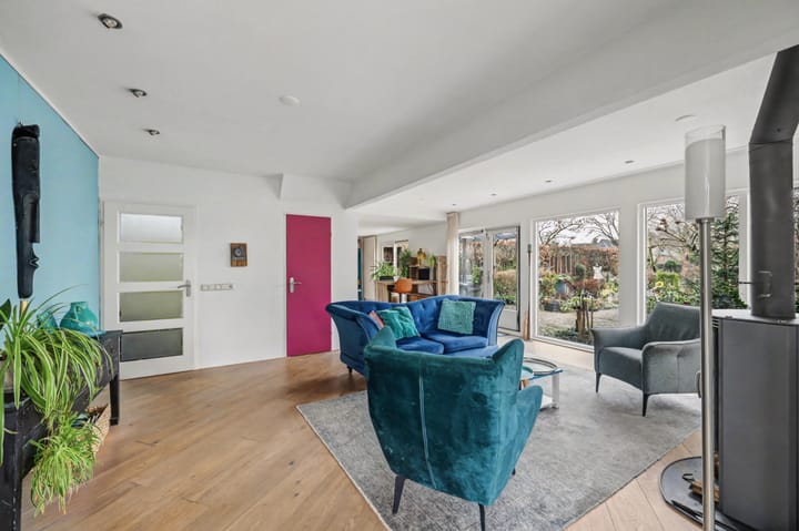 Photo 15 of Overgouw 103