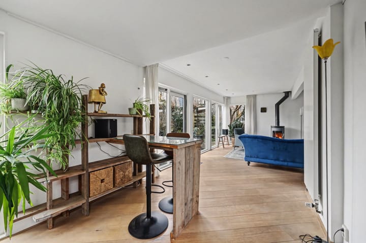 Photo 16 of Overgouw 103