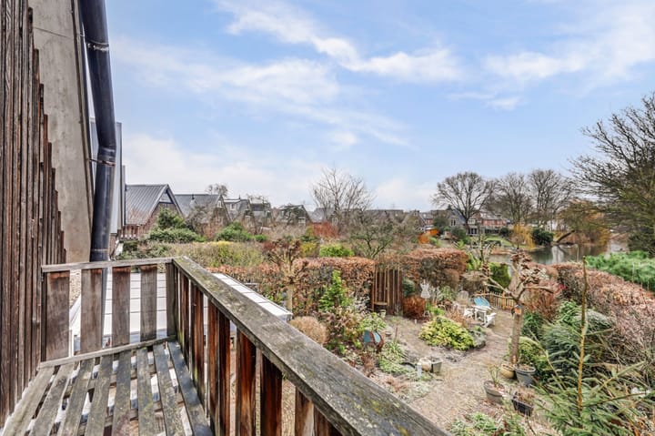 Photo 24 of Overgouw 103