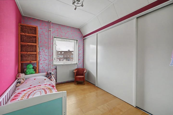 Photo 26 of Overgouw 103