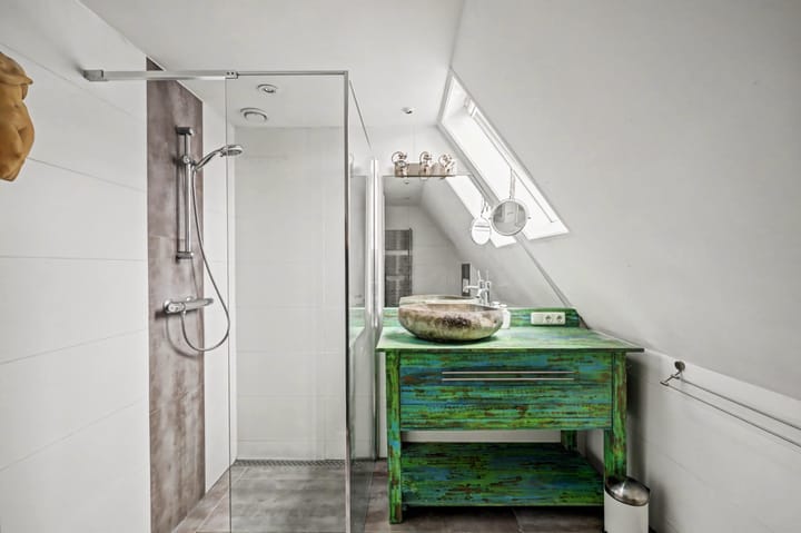 Photo 30 of Overgouw 103