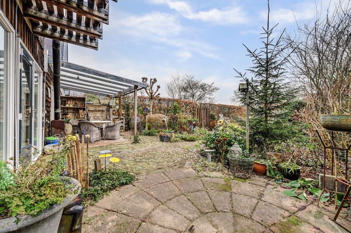 Photo 37 of Overgouw 103