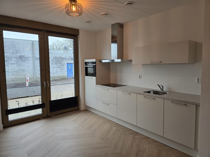 Foto 3 van Jan van Roesselstraat 127