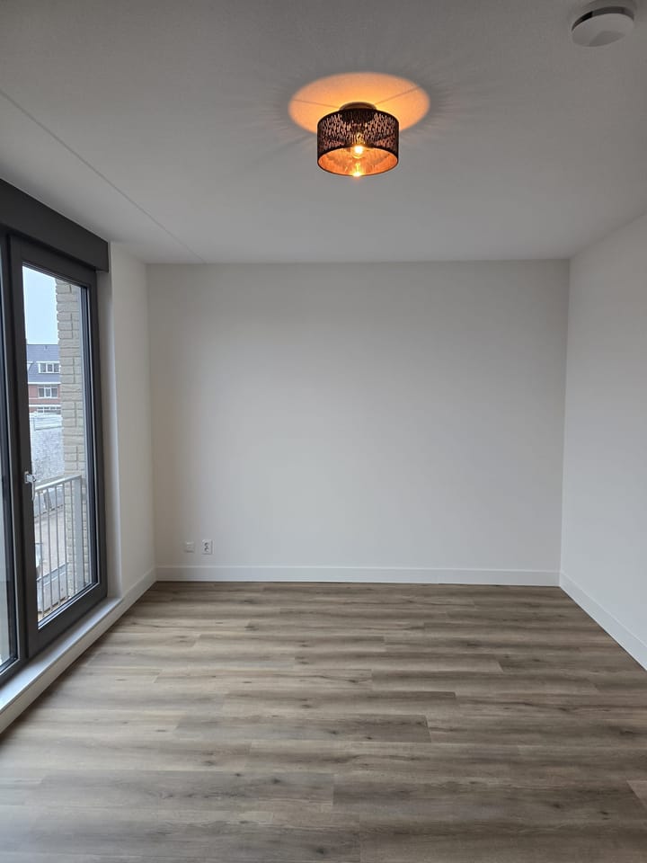 Foto 12 van Jan van Roesselstraat 127