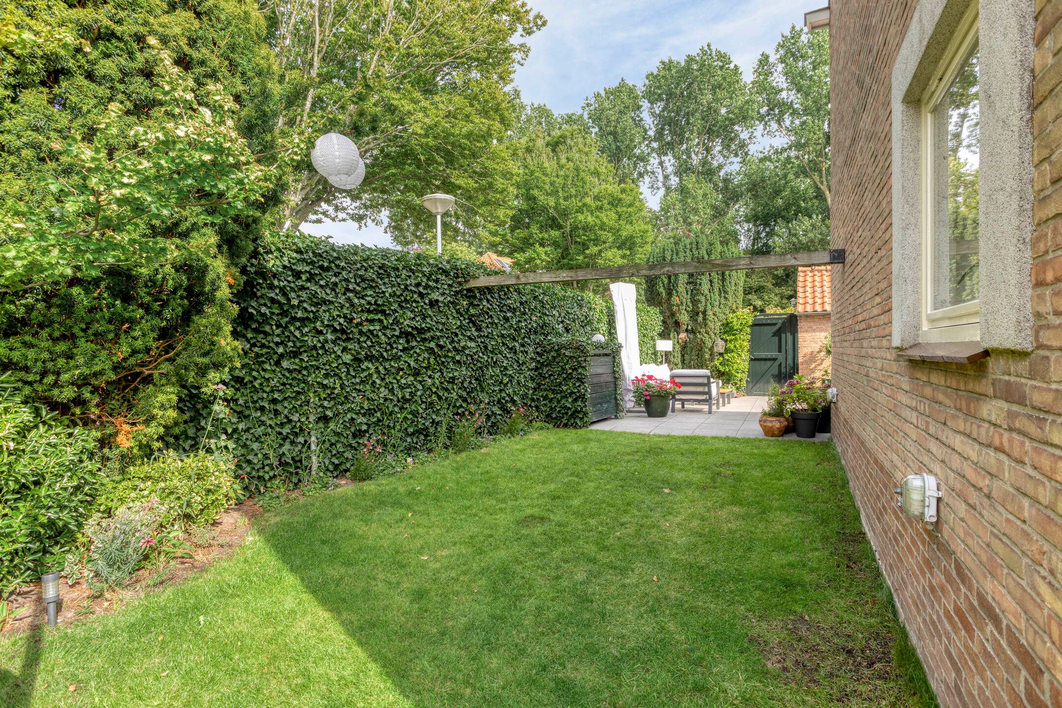 Foto 36 van Kastanjelaan 1