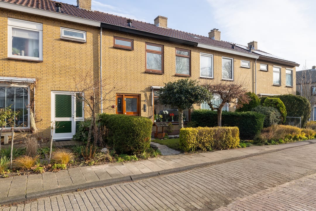 Foto 43 van Leeuwerikstraat 11