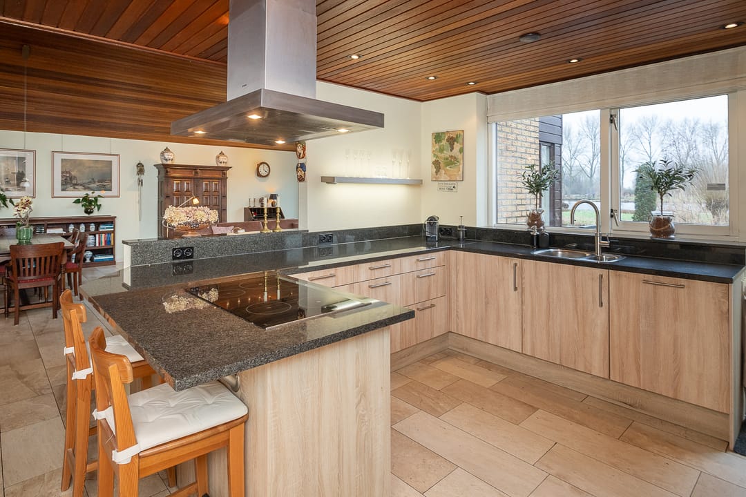 Photo 8 of Roerdal 23