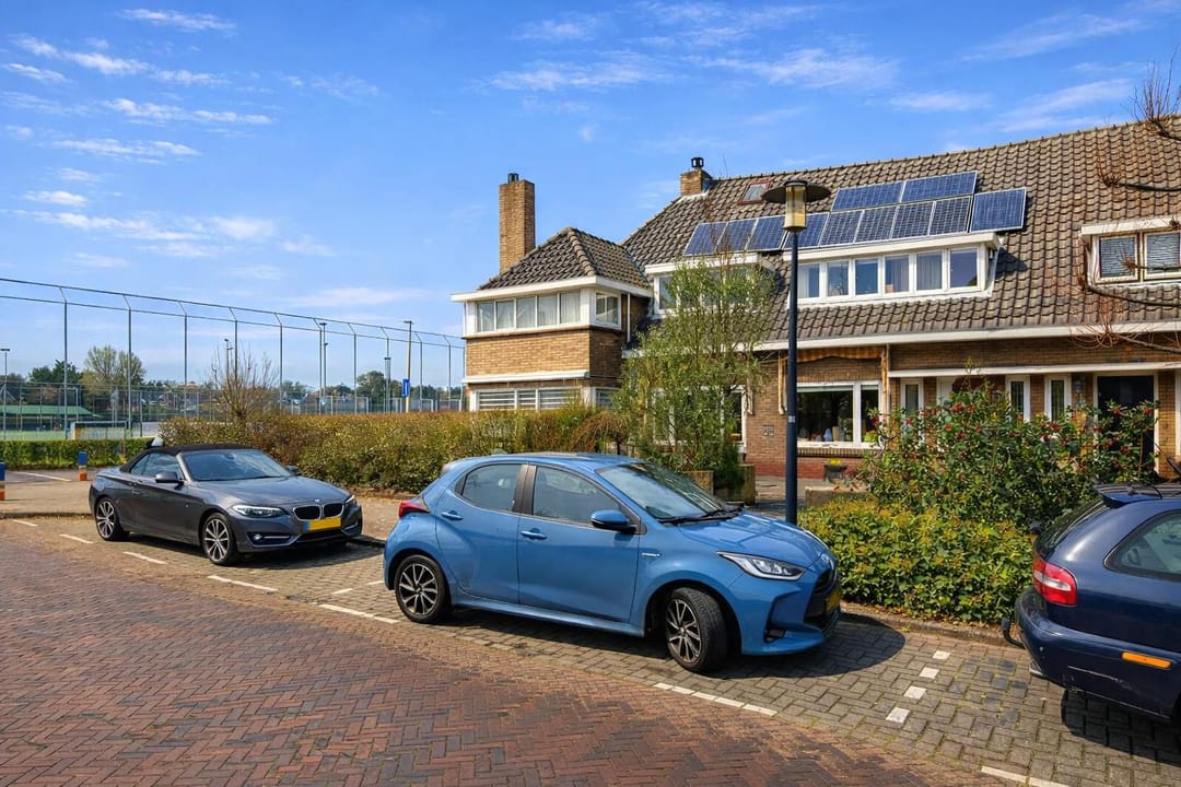 Foto 2 van Irisplein 2