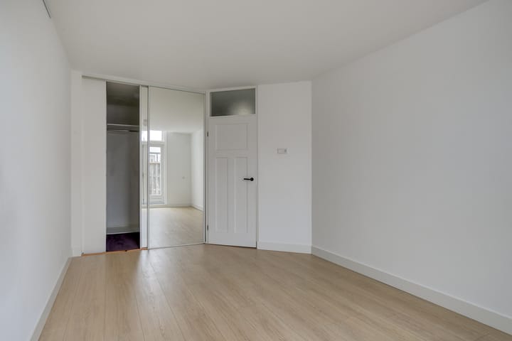 Foto 13 van Luttik Oudorp 49-B