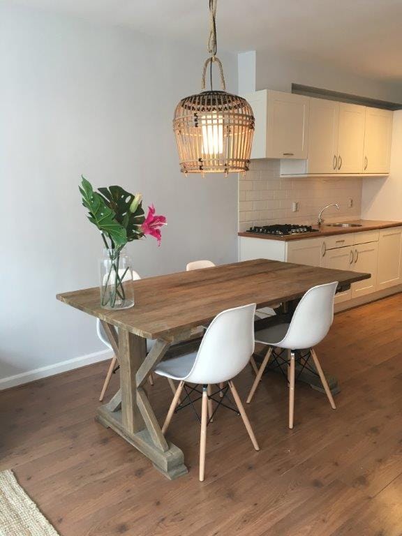 Foto 2 van Brederodestraat 56-2