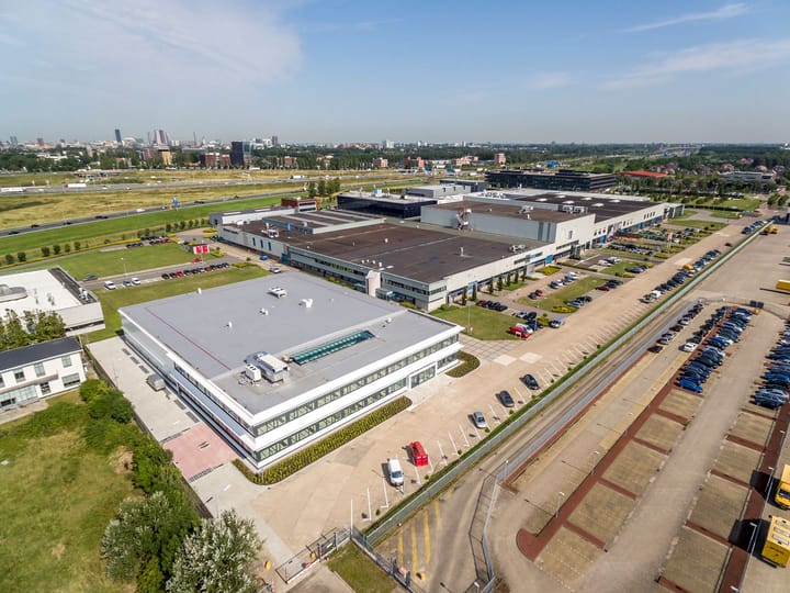 Laan van Ypenburg 100, Den Haag