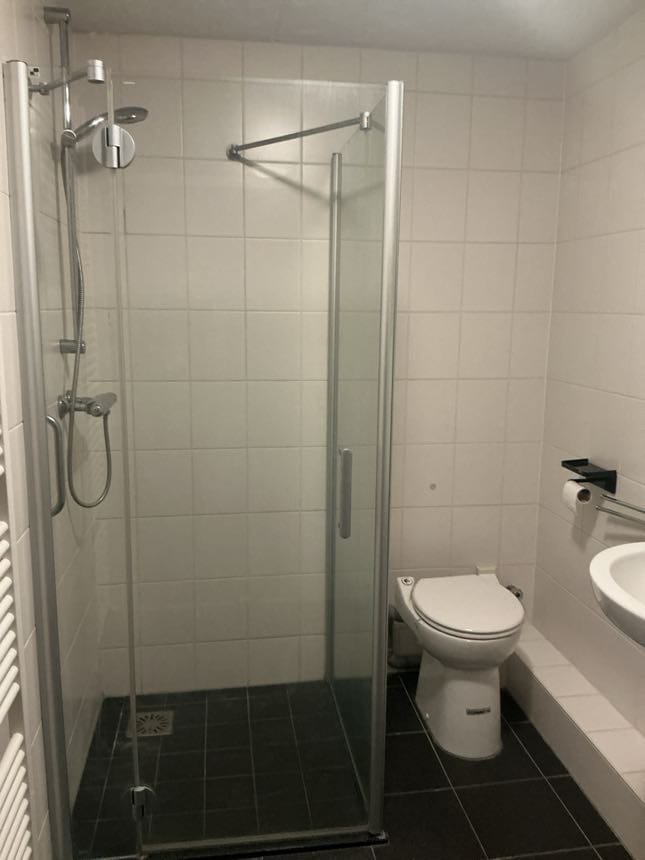 Foto 8 van Saturnusgeel 6