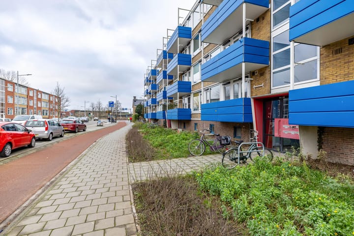 Photo 2 of Vondellaan 40