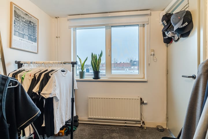 Photo 16 of Bisschop Masiusstraat 47