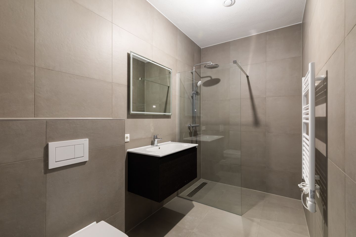 Photo 5 of Piekstraat 359