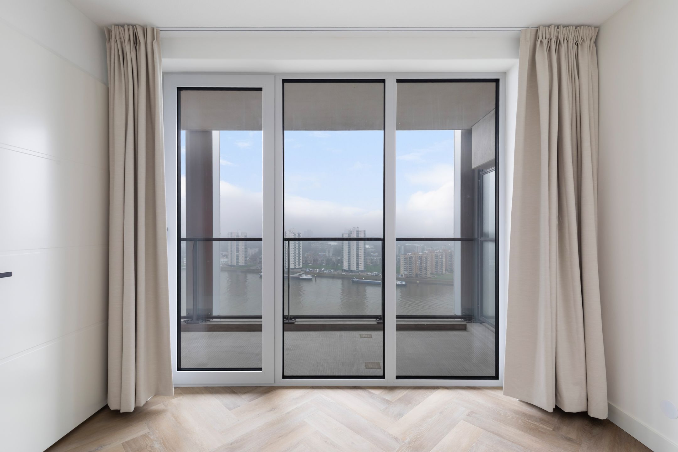 Photo 27 of Piekstraat 359