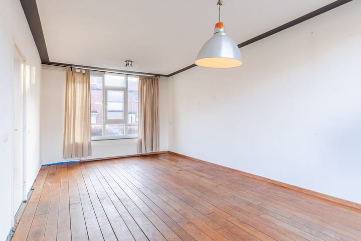 Photo 4 of Lucas Meijerstraat 23