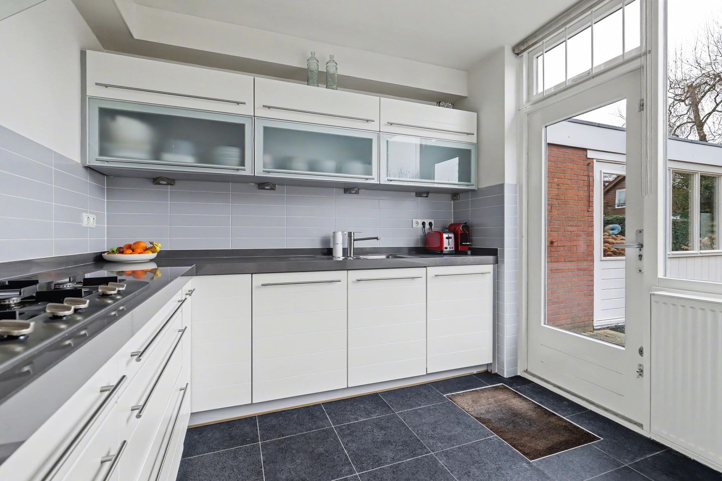 Photo 19 of Geffenstraat 10