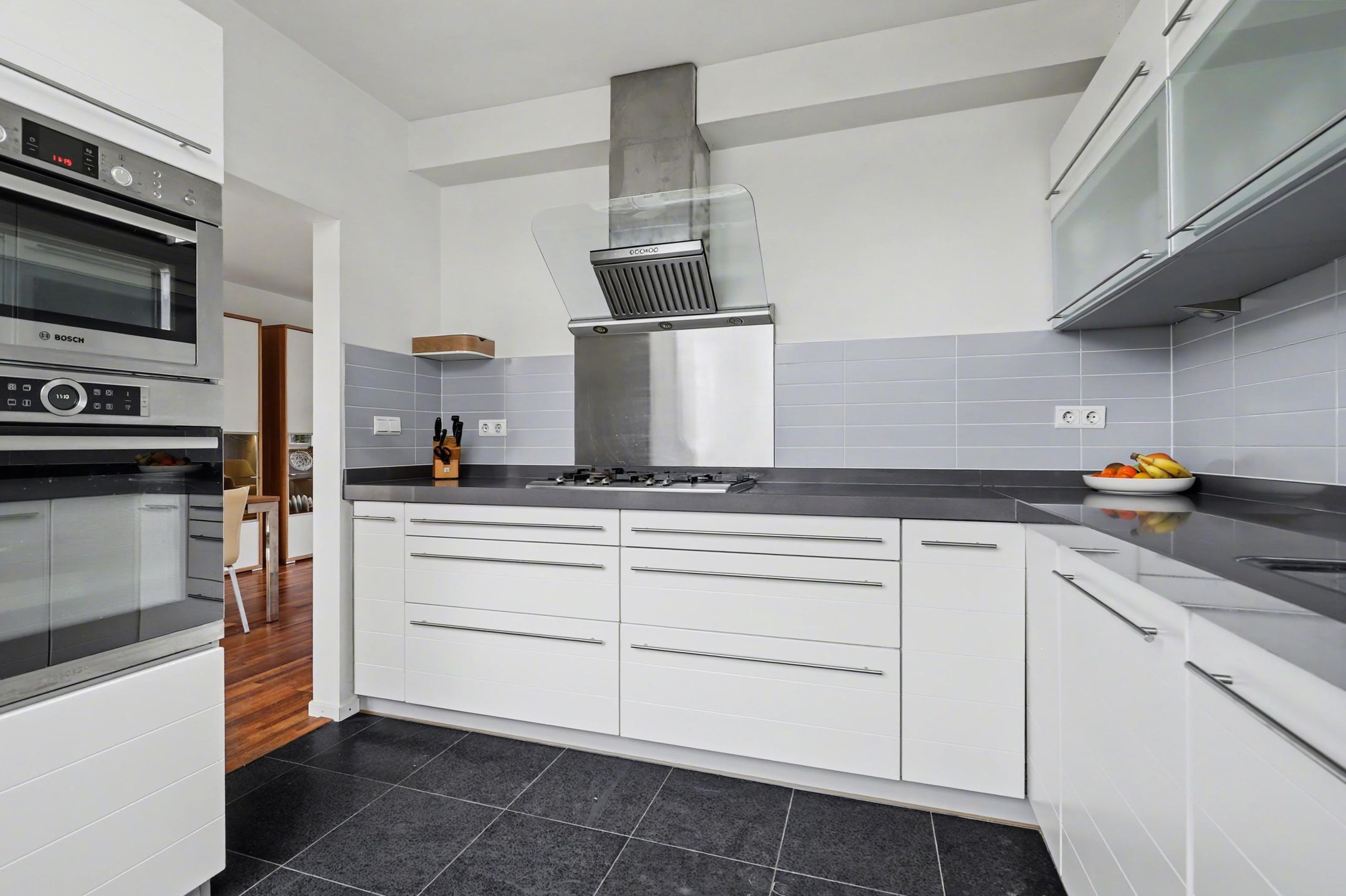 Photo 21 of Geffenstraat 10