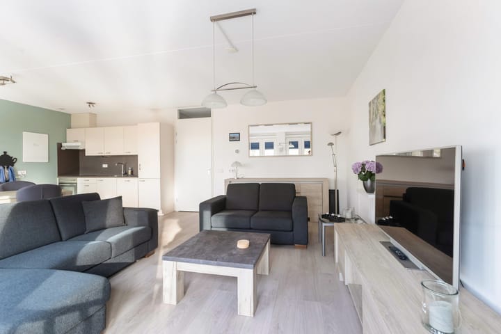 Foto 15 van Lijsterstraat 104