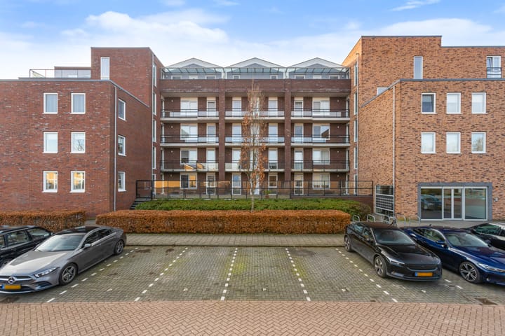 Foto 36 van Lijsterstraat 104