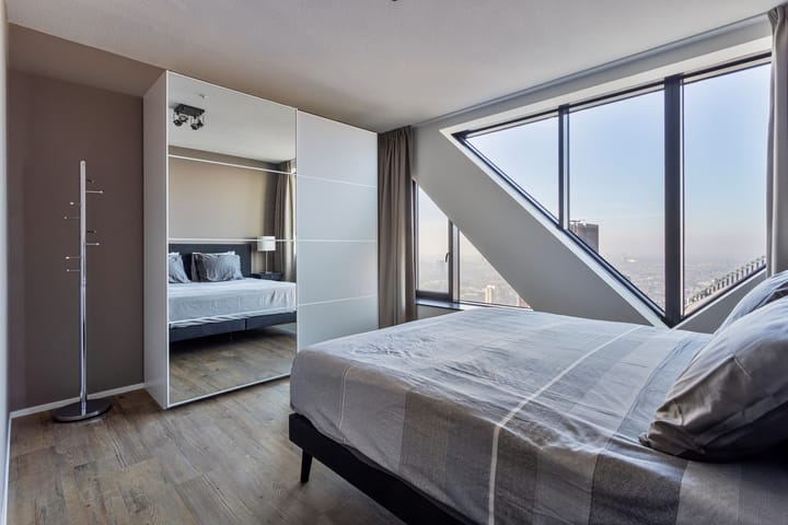 Foto 10 van Anna van Buerenplein 272