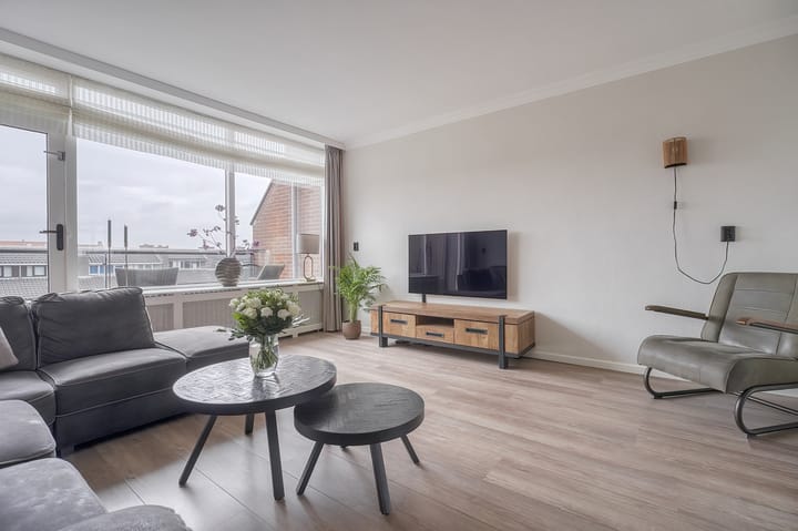 Photo 10 of Willy Sluiterstraat 137