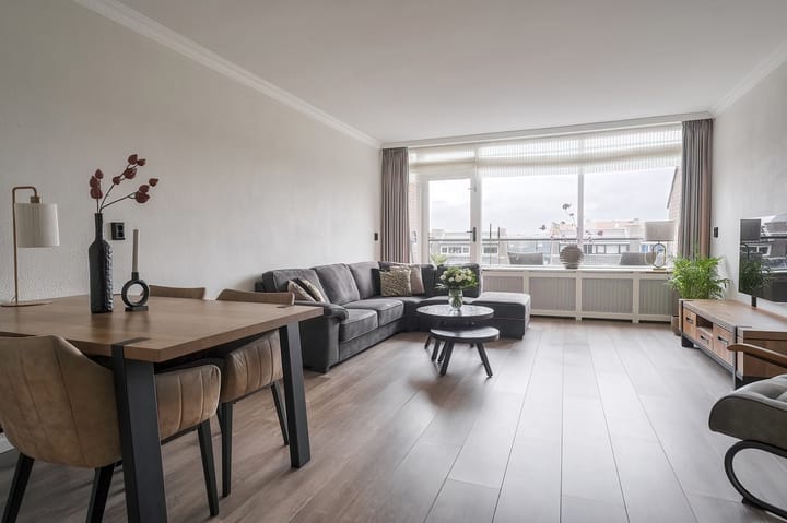 Photo 11 of Willy Sluiterstraat 137