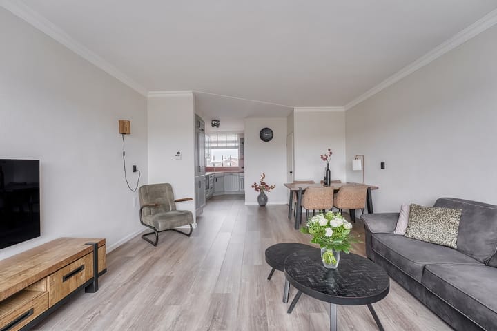 Photo 12 of Willy Sluiterstraat 137