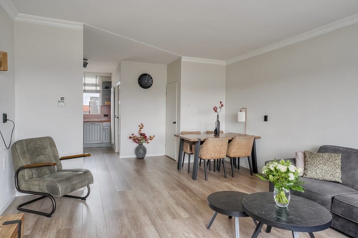 Photo 14 of Willy Sluiterstraat 137