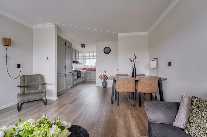 Photo 15 of Willy Sluiterstraat 137