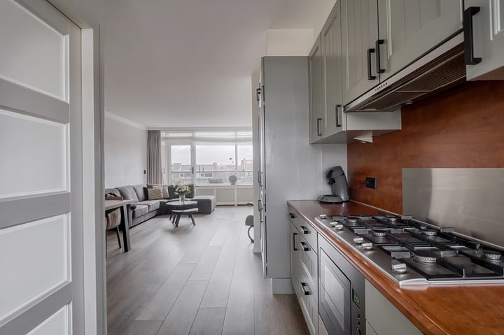 Photo 20 of Willy Sluiterstraat 137