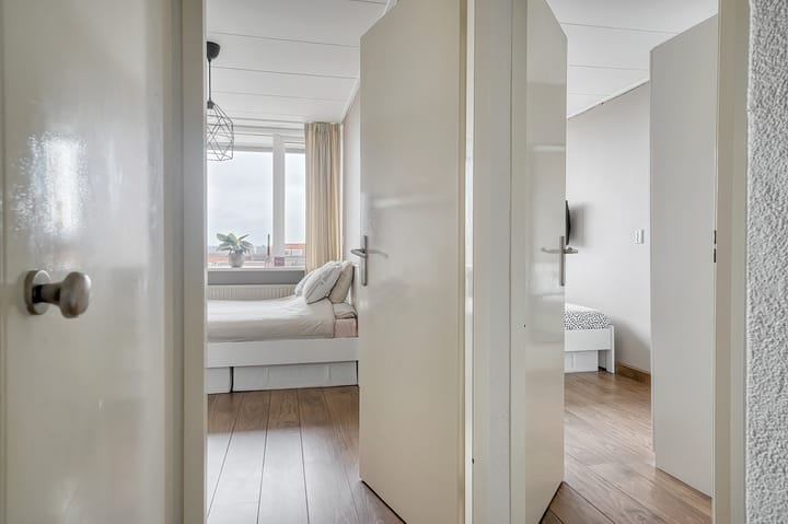 Photo 24 of Willy Sluiterstraat 137