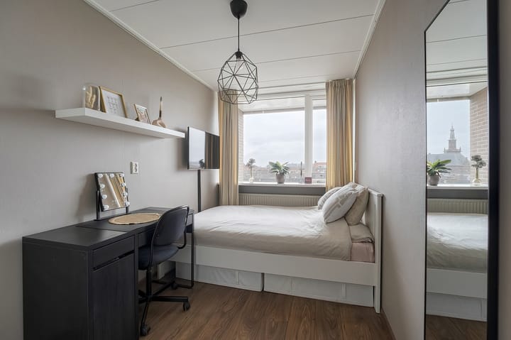 Photo 27 of Willy Sluiterstraat 137