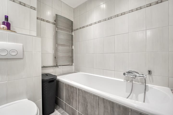 Photo 30 of Willy Sluiterstraat 137