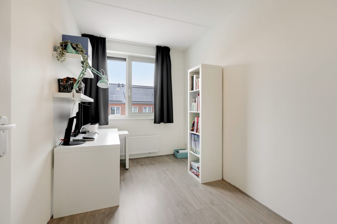 Foto 43 van Asterstraat 178