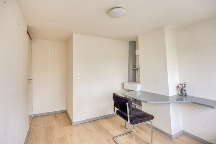 Photo 18 of Lombokstraat 77-BS