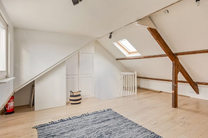 Photo 23 of Lombokstraat 77-BS