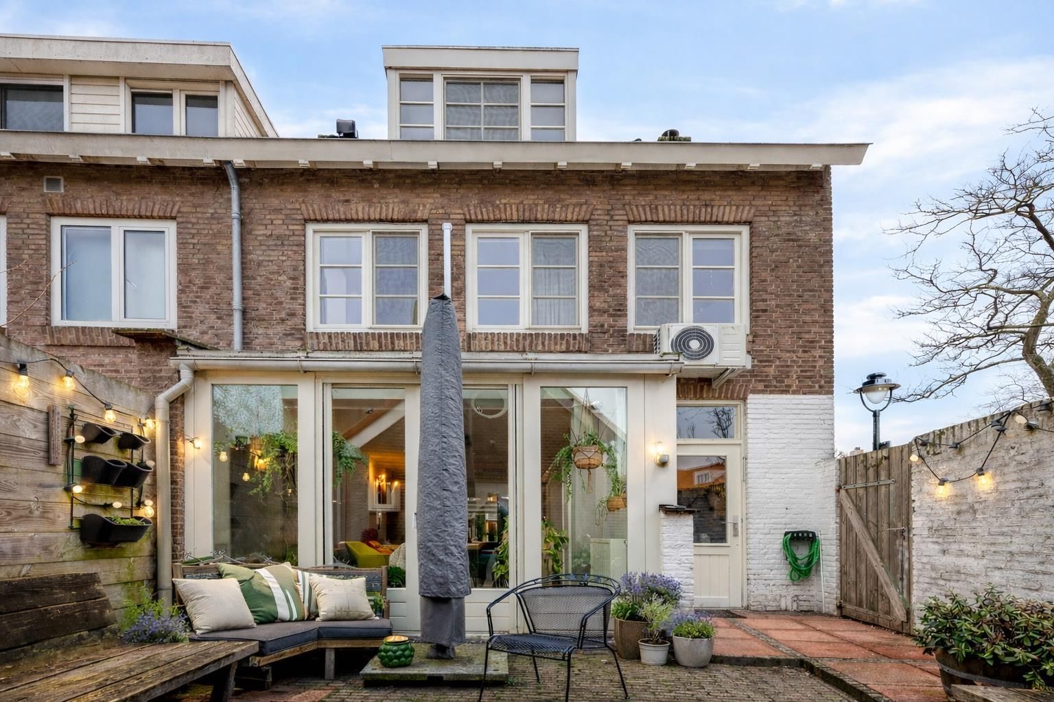 Foto 30 van Frederik Hendriklaan 100