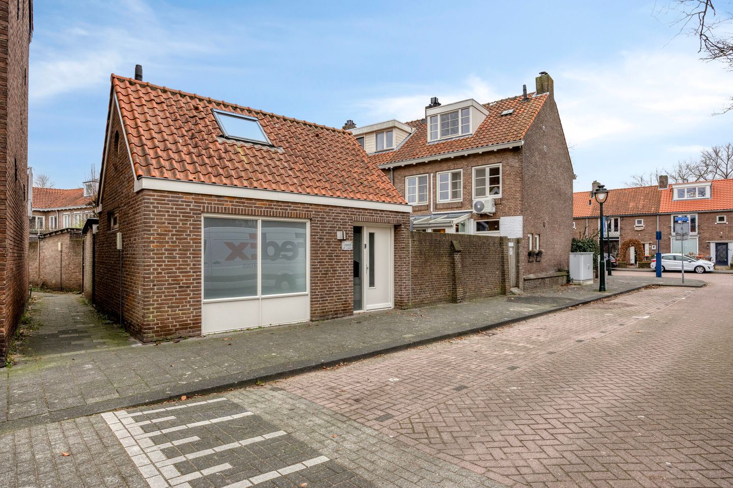 Foto 35 van Frederik Hendriklaan 100