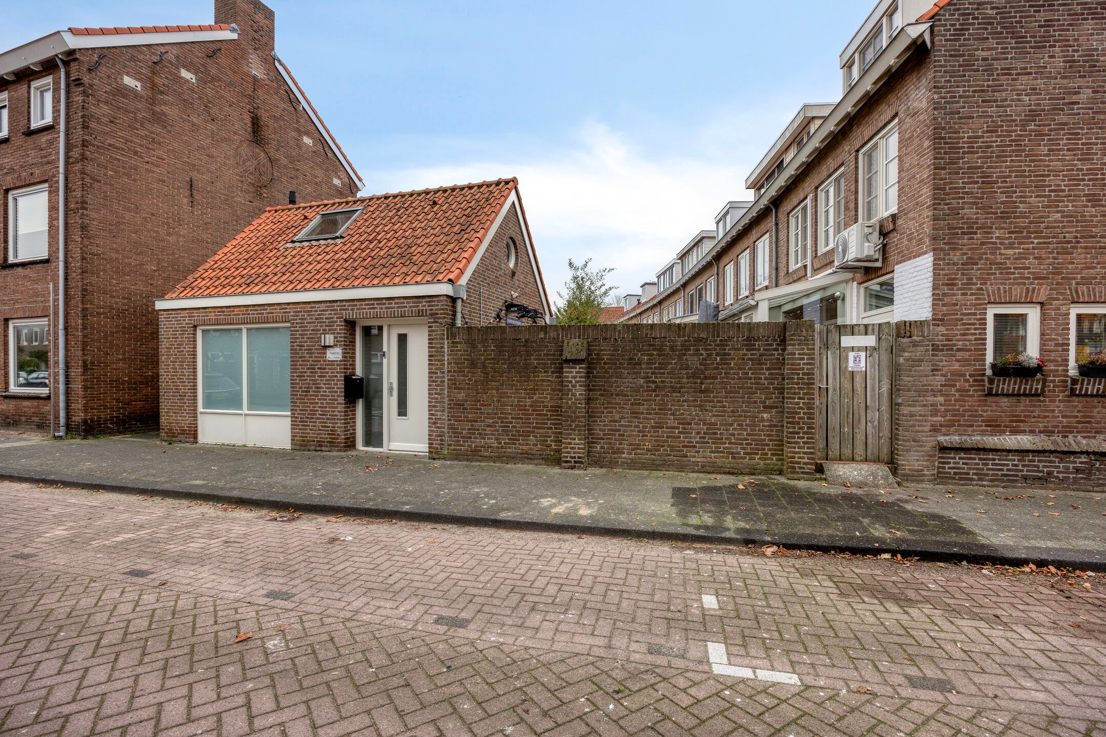 Foto 36 van Frederik Hendriklaan 100