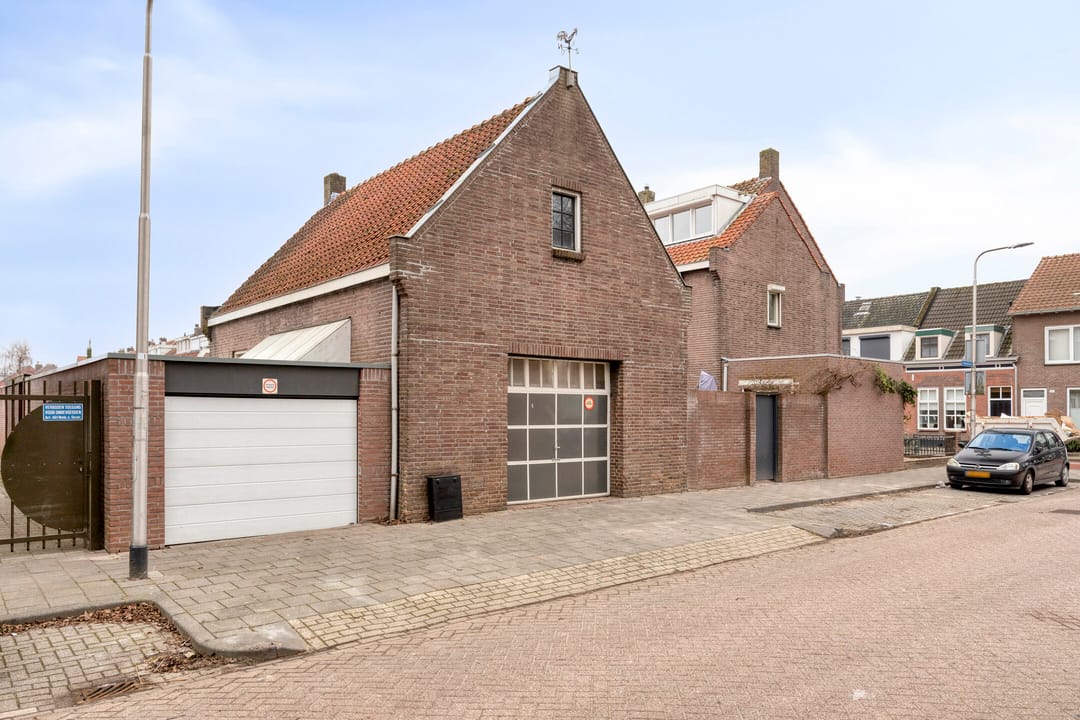 Photo 2 of Tongerlose Hoefstraat 125
