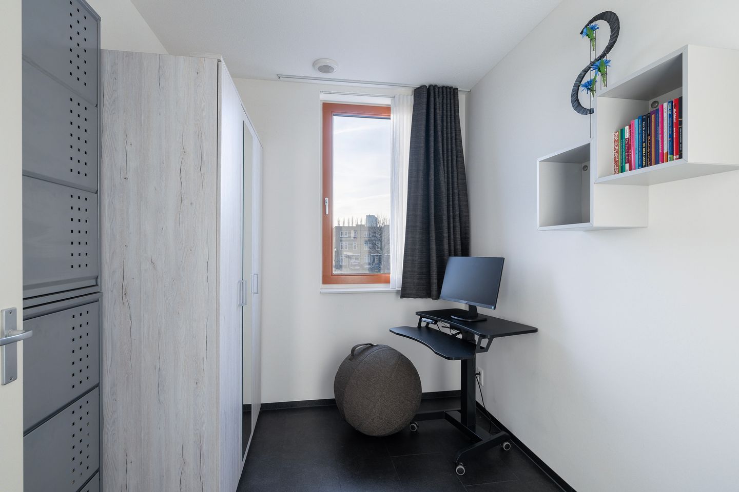 Foto 25 van Laan van 't Haantje 43