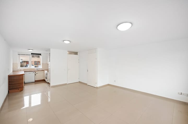 Photo 11 of Johannes Vermeerstraat 155