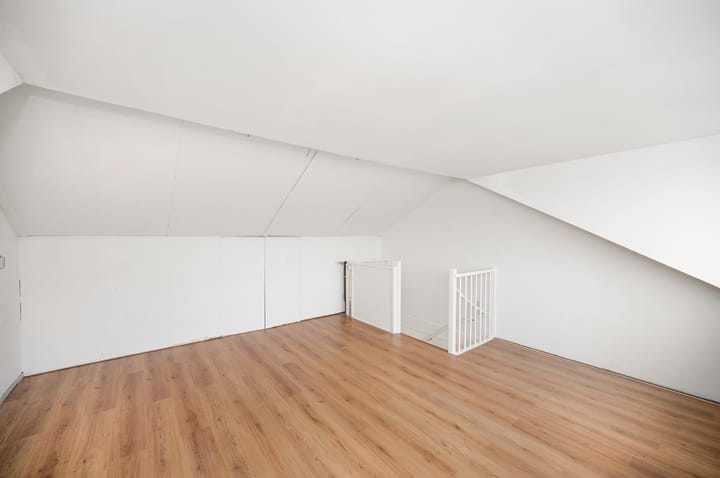 Photo 22 of Johannes Vermeerstraat 155