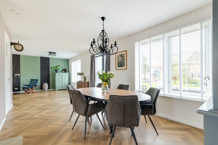 Photo 4 of Narcis 10