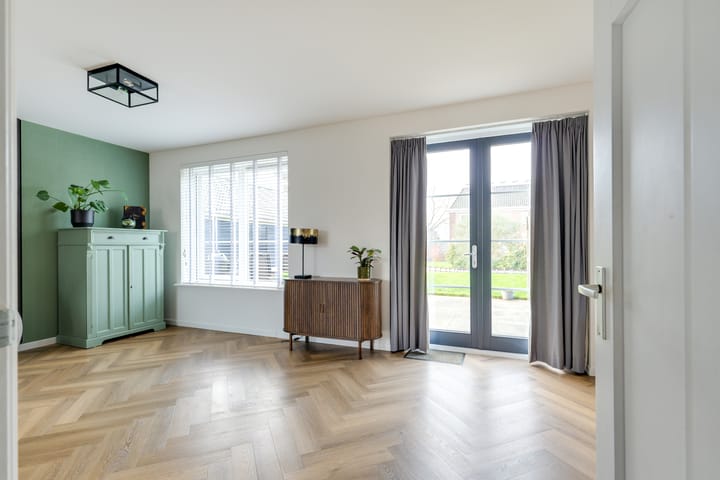 Photo 17 of Narcis 10