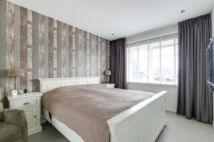 Photo 40 of Narcis 10