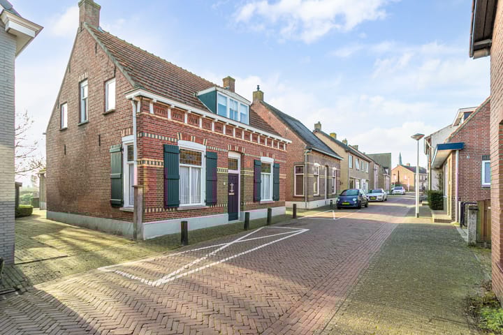 Foto 33 van Lagestraat 24