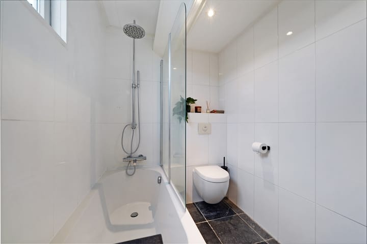 Photo 36 of Frans Duwaerstraat 3